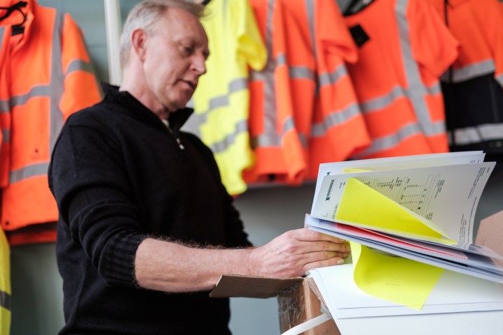 iso800-Kleine Revoluties-Dutch Awearness-reportage-11